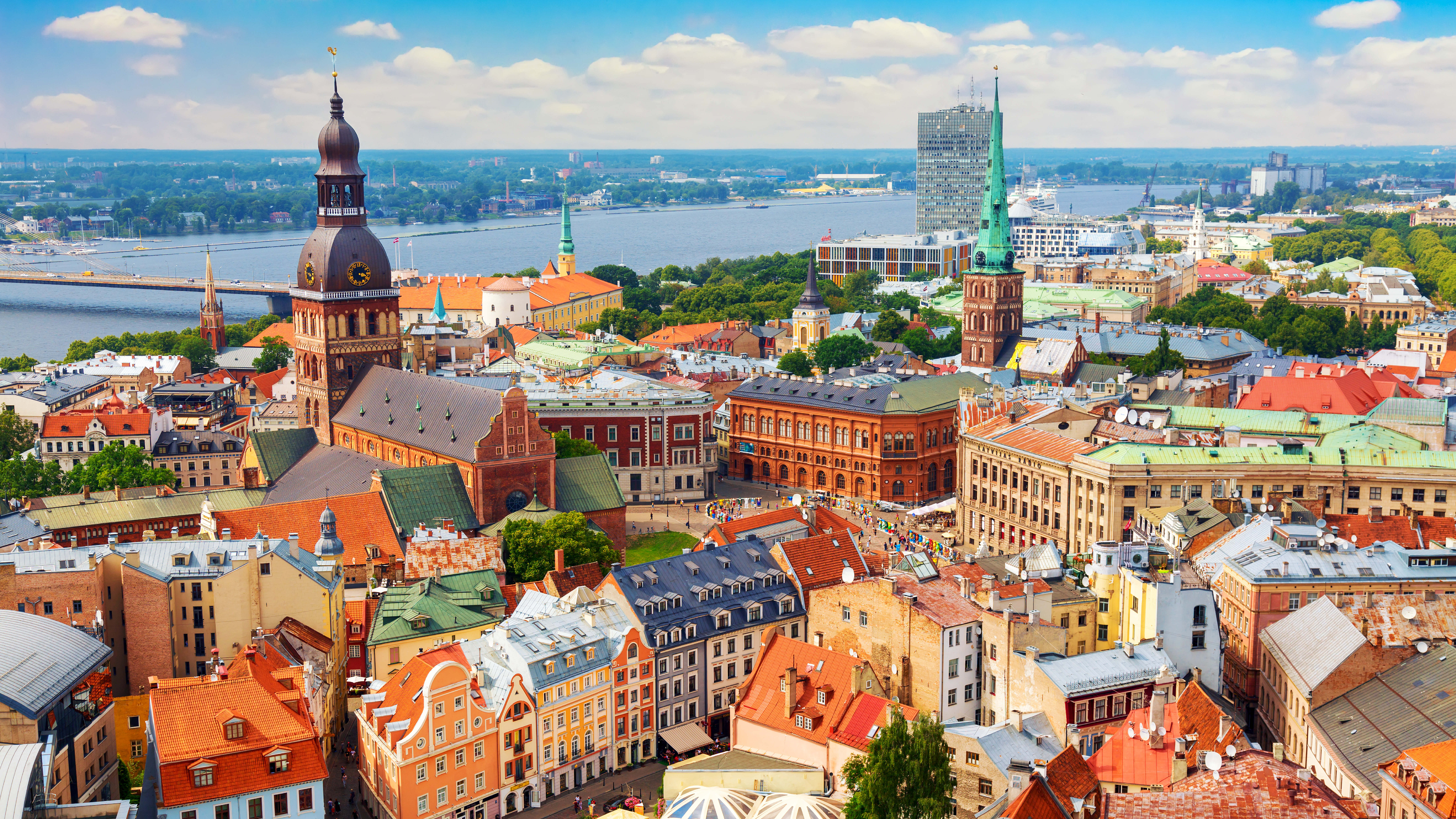 Laurdag 26. september - Omvising i gamlebyen og besøk på Sentralmarknaden